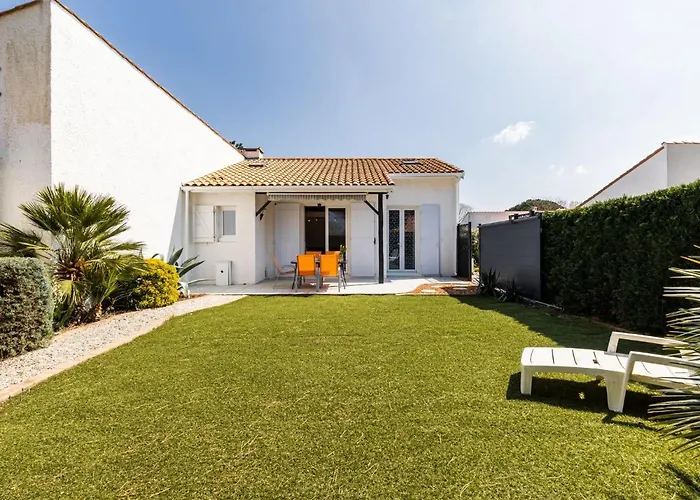 Les Palmyriennes-3 By Interhome Сasa de vacaciones *